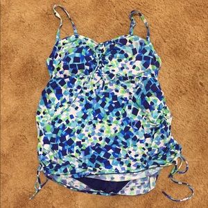 Catalina suddenly slim bathing suit